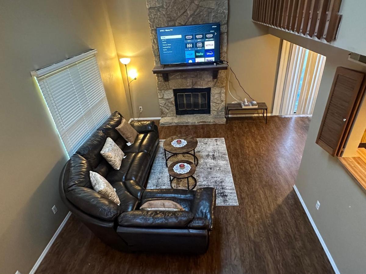 Appartamento The Cozy Townhouse Wpafb & Wsu Fairborn Esterno foto