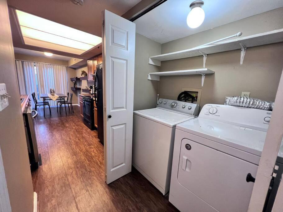 Appartamento The Cozy Townhouse Wpafb & Wsu Fairborn Esterno foto